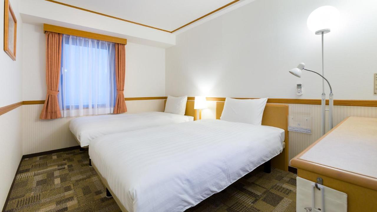 Toyoko Inn Chiba Ekimae Екстериор снимка